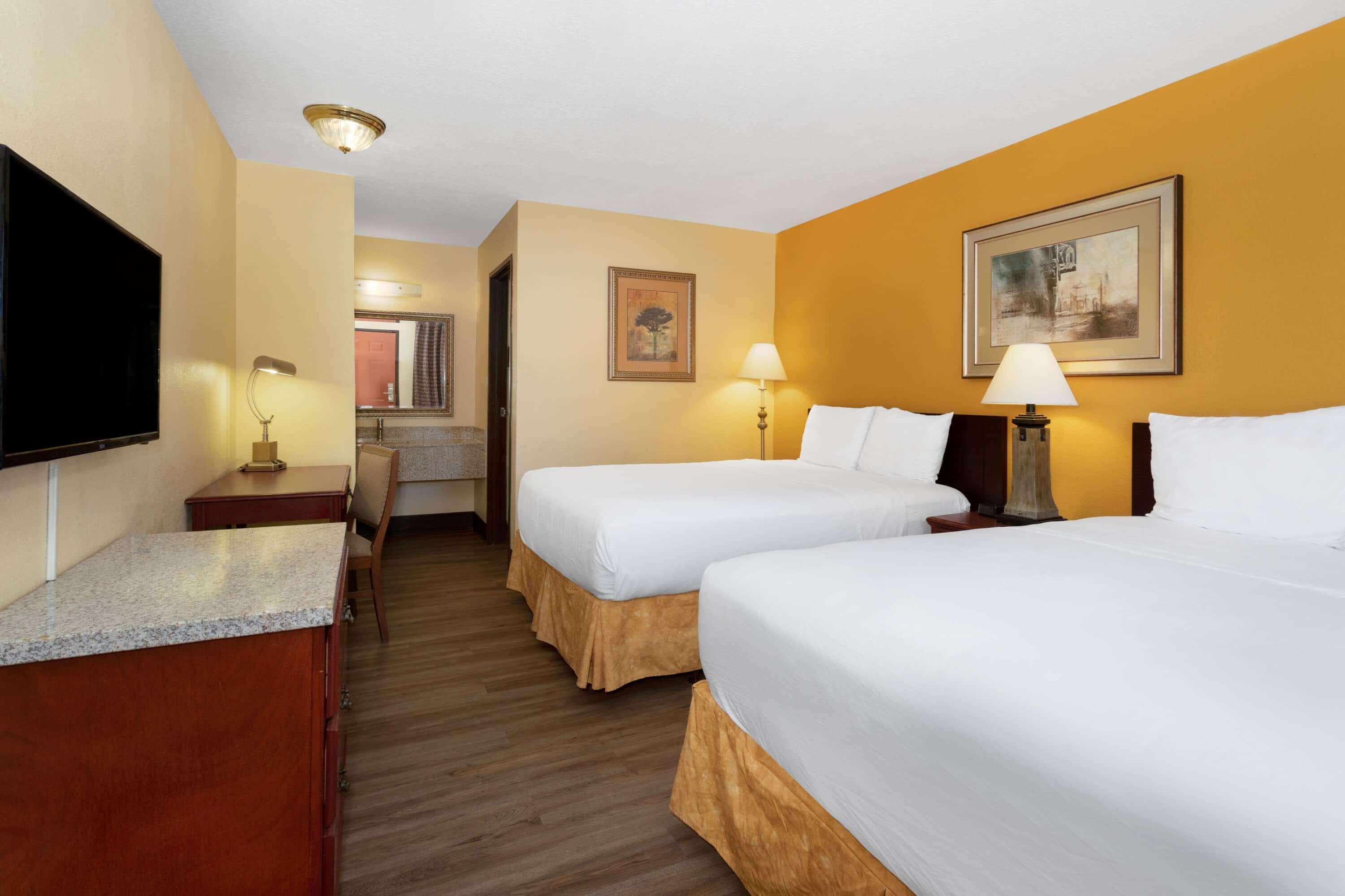 Travelodge By Wyndham Albuquerque East Dış mekan fotoğraf