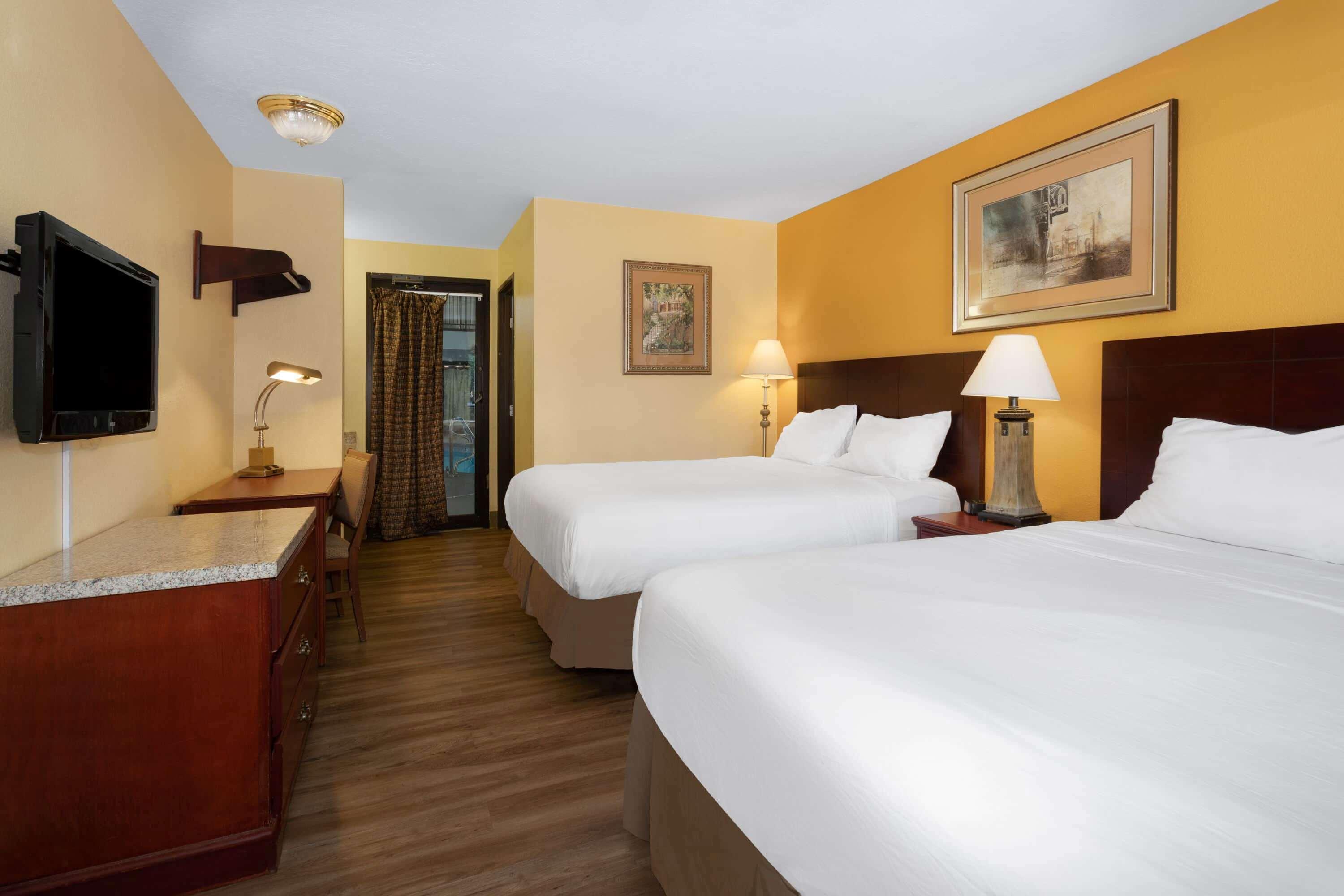 Travelodge By Wyndham Albuquerque East Dış mekan fotoğraf